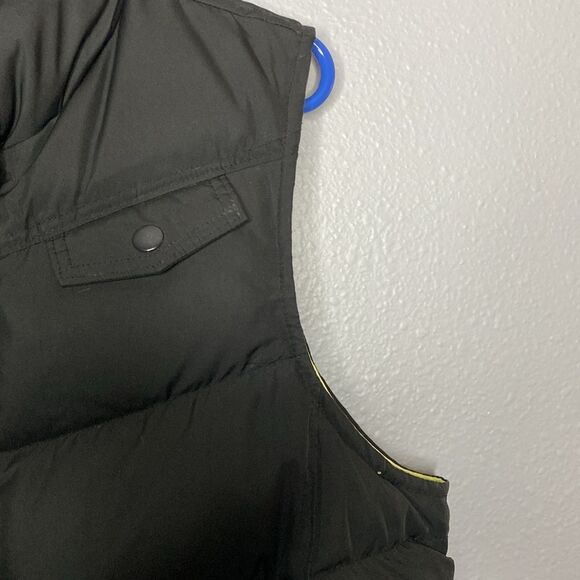 Gap Black Puffer Button Up Goose Down Vest Size Large - Picture 4 of 10